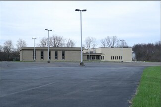 Plus de détails pour 995 Youngstown Warren Rd, Niles, OH - Local d'activités à louer