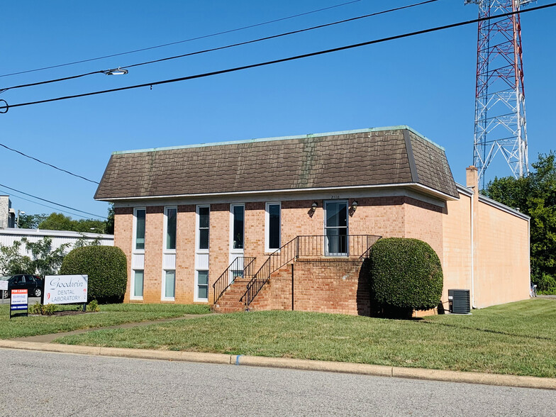 2110 Maywill St, Richmond, VA à louer - Photo de l’immeuble – Image 1 sur 18