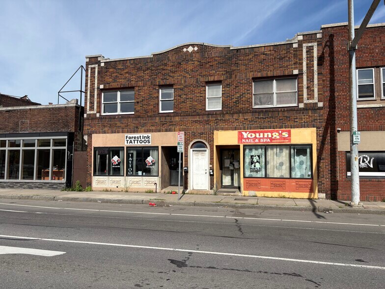 473 N Goodman St, Rochester, NY à vendre - Photo de l’immeuble – Image 1 sur 59