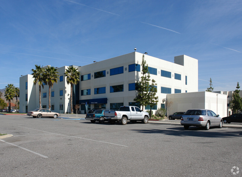 1800 Medical Center Dr, San Bernardino, CA à louer - Photo de l’immeuble – Image 2 sur 10