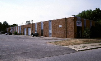 Plus de détails pour 690 Albany Ave, Amityville, NY - Industriel/Logistique à louer