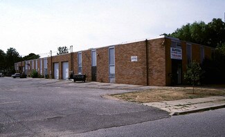 Plus de détails pour 690 Albany Ave, Amityville, NY - Industriel/Logistique à louer