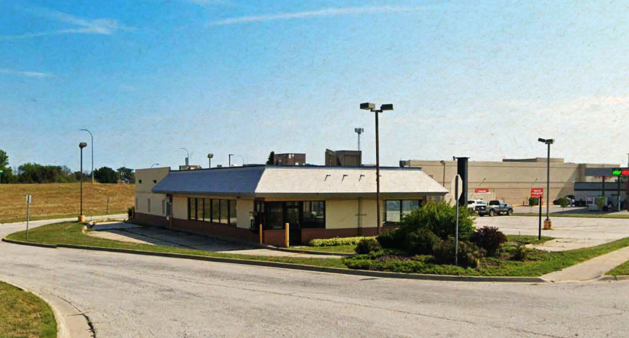 915 W US Highway 30, Carroll, IA à louer Photo principale– Image 1 sur 8
