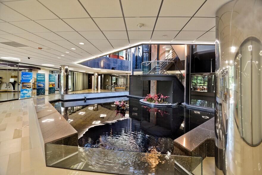 1100 Cornwall Rd, South Brunswick, NJ à louer - Photo intérieure – Image 3 sur 30