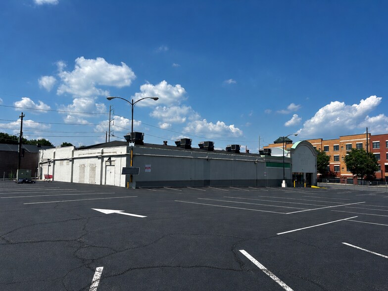 1118 Edgmont Ave, Chester, PA à vendre - Photo de l’immeuble – Image 2 sur 10