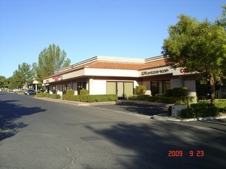 Plus de détails pour 2560 E Sunset Rd, Las Vegas, NV - Local commercial à vendre