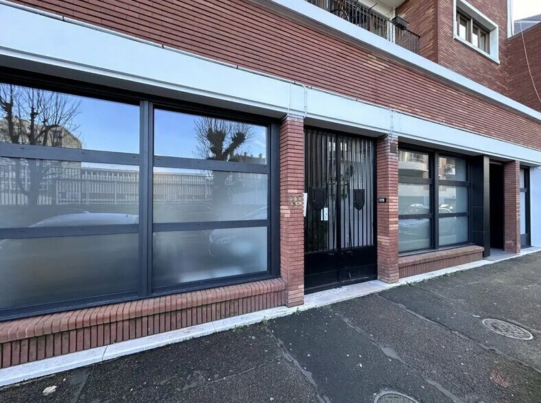 Bureau dans Le Havre à louer - Photo de l’immeuble – Image 1 sur 3