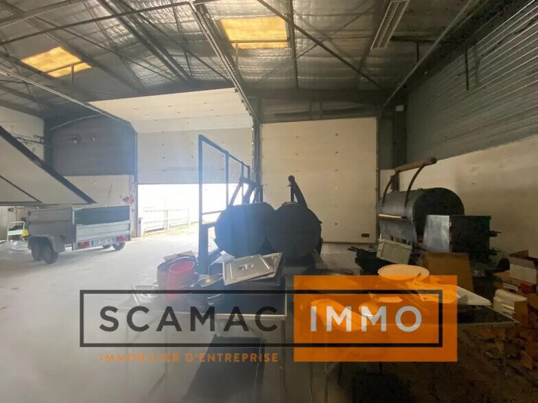 Industriel/Logistique dans Vedène à louer - Photo de l’immeuble – Image 2 sur 5