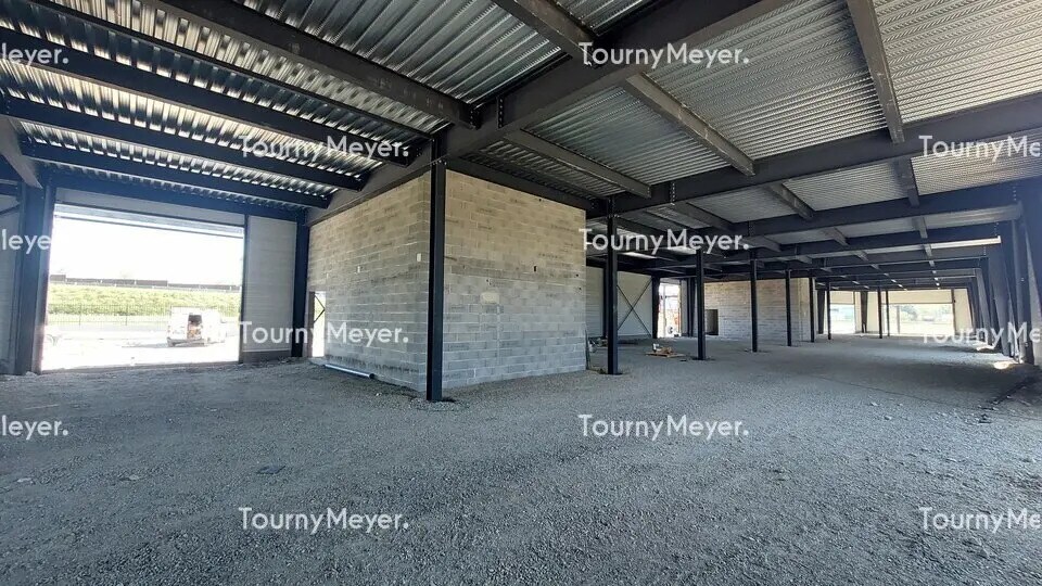 Local commercial dans Pinsaguel à louer - Photo de l’immeuble – Image 3 sur 4