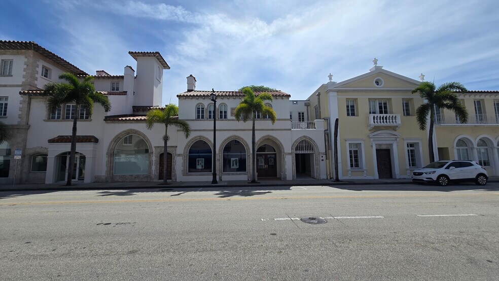 239 S County Rd, Palm Beach, FL à louer - Photo de l’immeuble – Image 2 sur 13