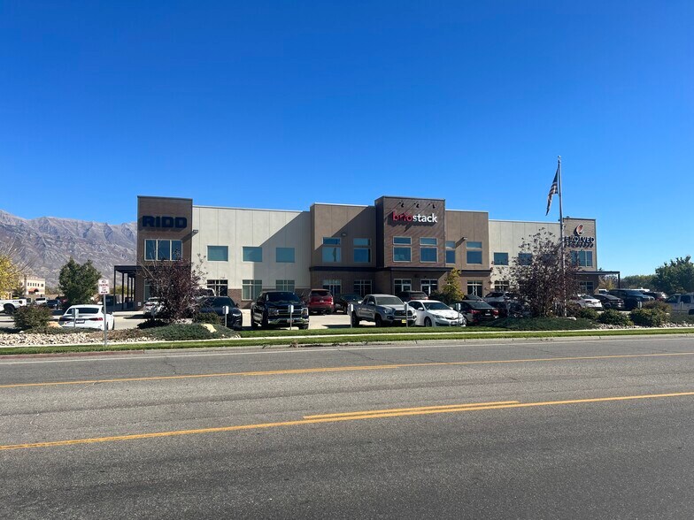 525 S 850 E, Lehi, UT à louer - Photo de l’immeuble – Image 2 sur 36