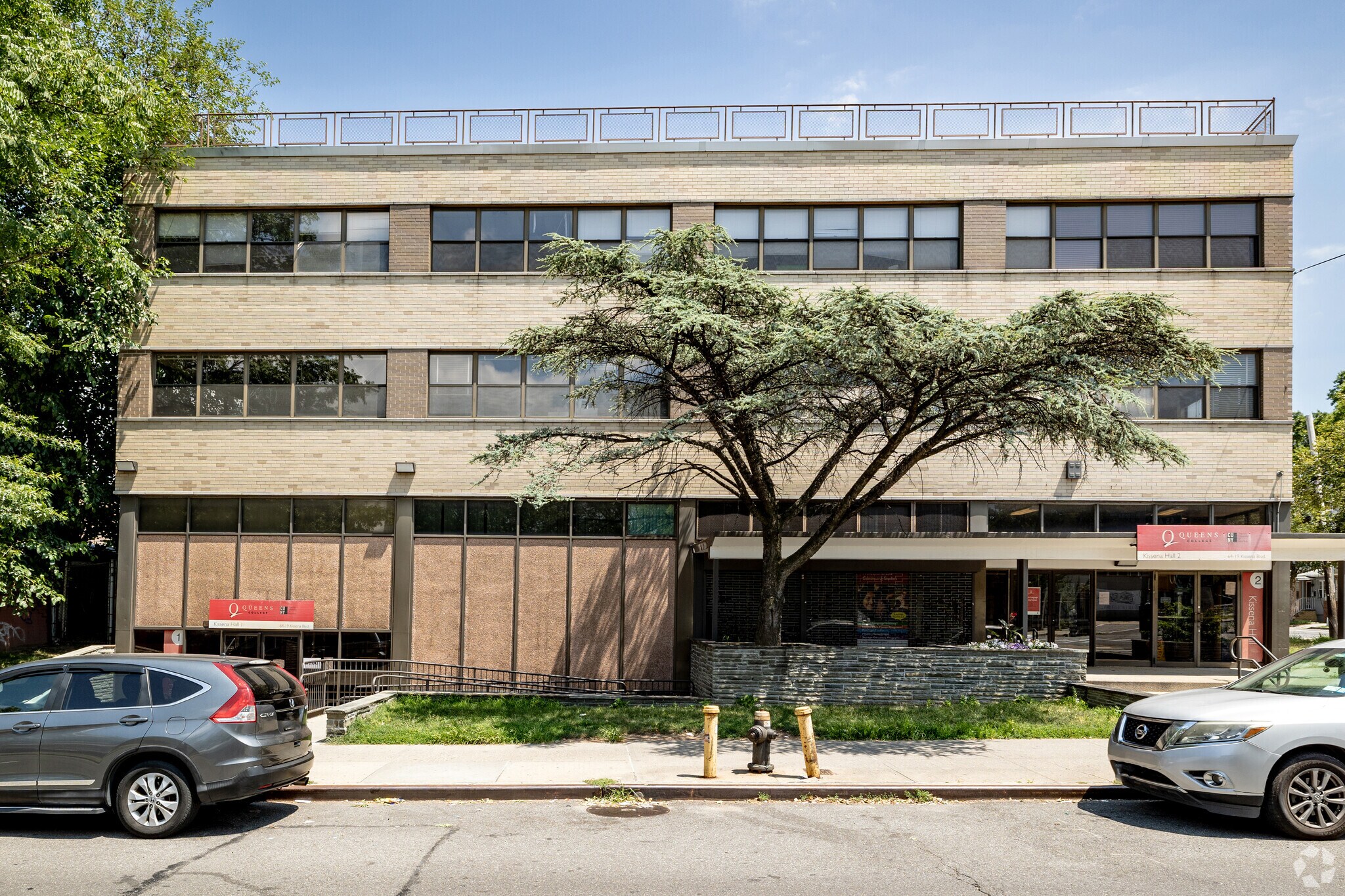 64-19 Kissena Blvd, Flushing, NY à vendre Photo principale– Image 1 sur 4