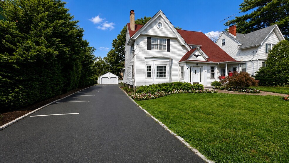 664 Franklin Ave, Nutley, NJ à louer - Photo de l’immeuble – Image 2 sur 3