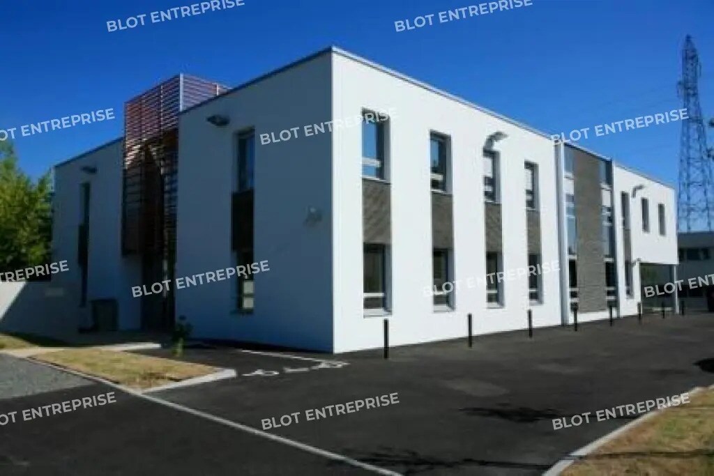  dans Nantes à vendre Photo de l’immeuble– Image 1 sur 1