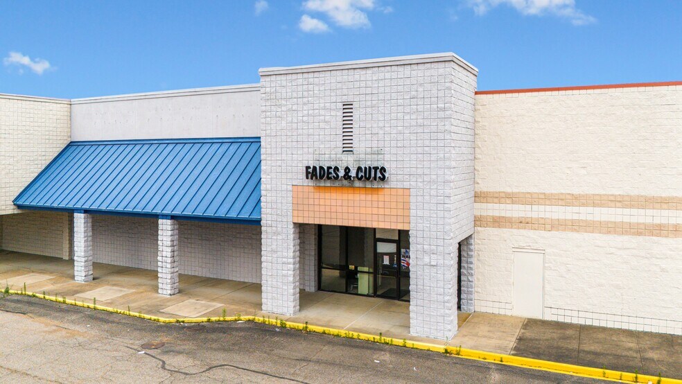 2310-2318 Highway 45, Columbus, MS à louer - Photo de l’immeuble – Image 3 sur 23