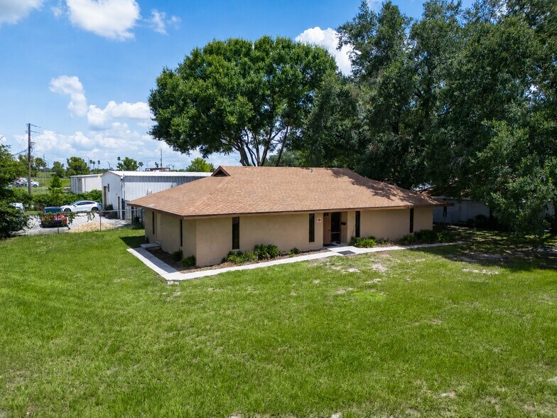 2800 Winter Lake Rd, Lakeland, FL à vendre - Photo de l’immeuble – Image 1 sur 12