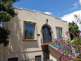 Plus de détails pour 7746 Foothill Blvd, Tujunga, CA - Spécialisé à vendre