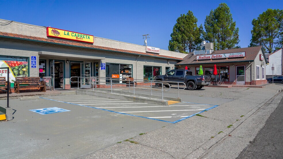 961-971 Front St, Novato, CA à vendre - Photo de l’immeuble – Image 1 sur 8