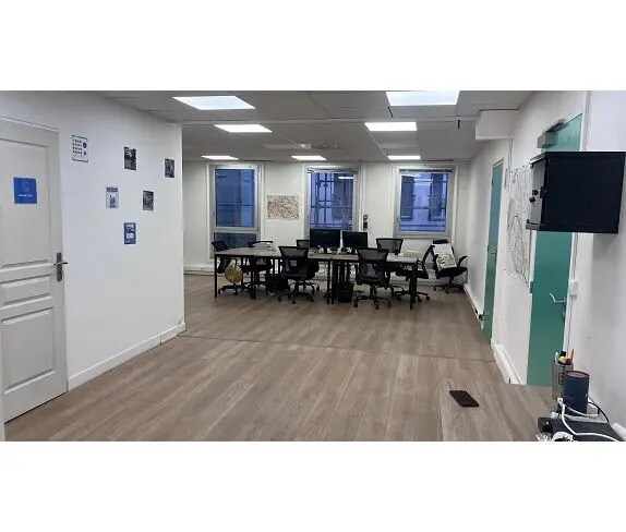 Plus de détails pour Bureau à louer