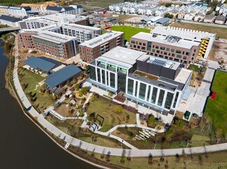 Plus de détails pour 100 Jensen Dr, Houston, TX - Local commercial à louer