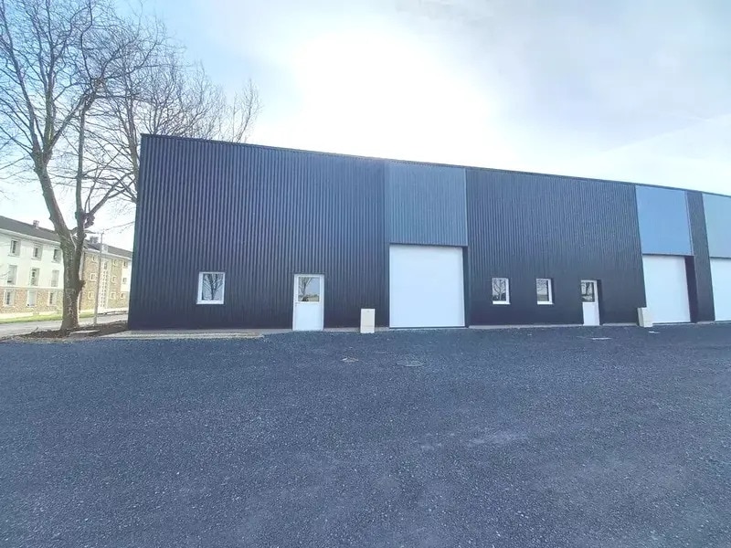Local d'activités dans Bretteville-sur-Odon à vendre Photo de l’immeuble– Image 1 sur 5