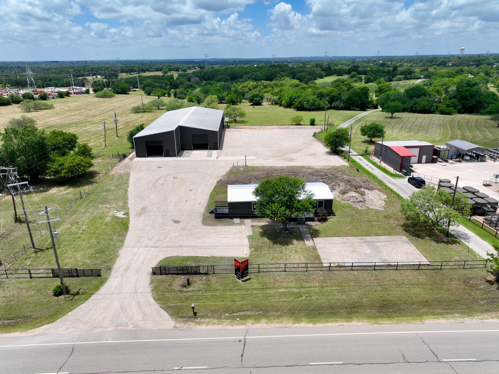 4528 S Interstate 35, Alvarado, TX à louer Photo intérieure– Image 1 sur 66