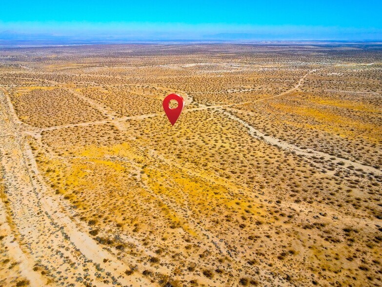 0 Coconino & Manacor Rd ave, Kramer Junction, CA à vendre - Photo principale – Image 1 sur 17