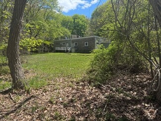 Plus de détails pour 633 Old Smithfield Rd, North Smithfield, RI - Terrain à vendre