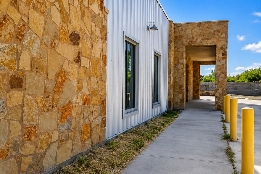 427 NAS Dr, Corpus Christi, TX à vendre - Photo de l’immeuble – Image 3 sur 12
