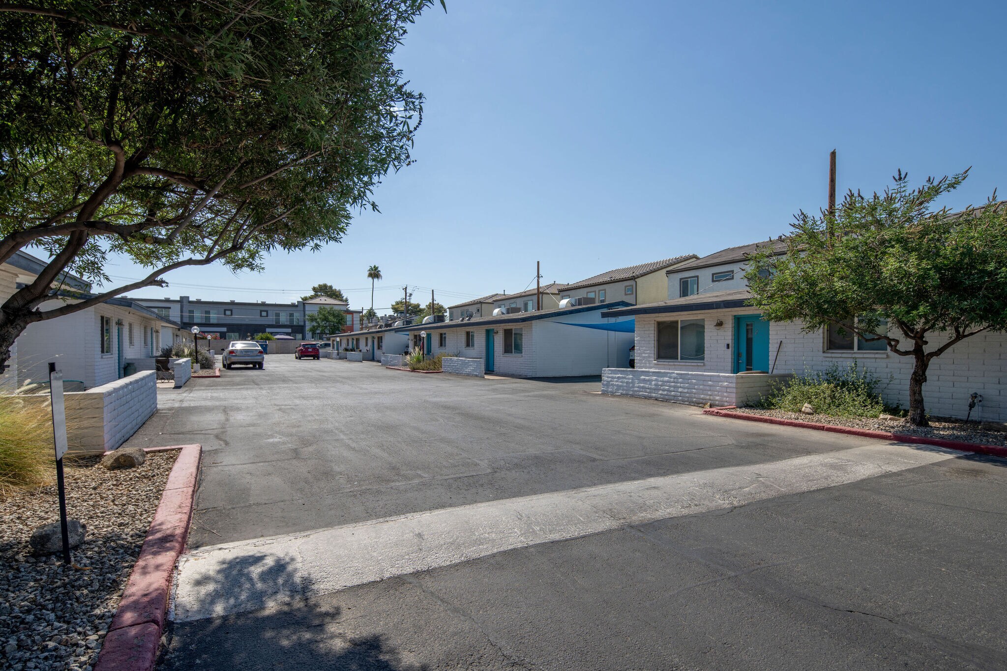 3141 N 37th St, Phoenix, AZ à vendre Photo de l’immeuble– Image 1 sur 13