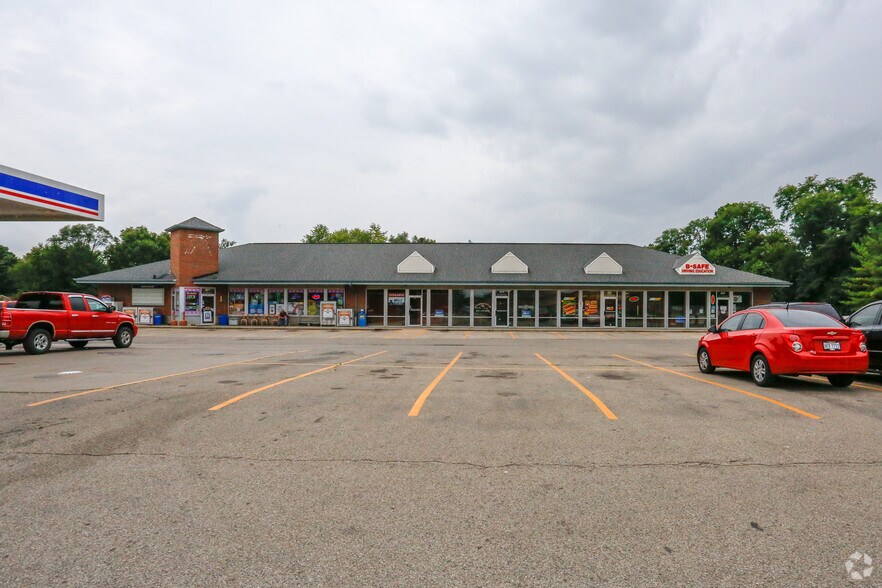 801-809 W Central Ave, Carlisle, OH à louer - Photo de l’immeuble – Image 2 sur 38