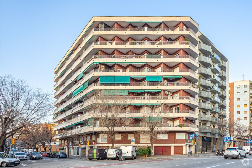 Local commercial dans Barcelone, Barcelona à louer - Photo principale – Image 1 sur 3