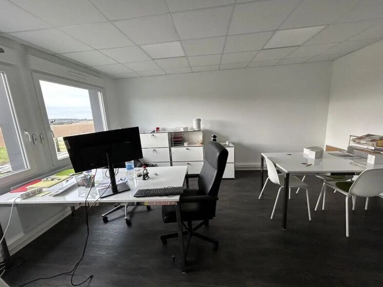 Industriel/Logistique dans Marquion à louer - Photo intérieure – Image 3 sur 5