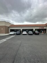 7810-7932 Norwalk Blvd, Whittier, CA à louer Photo de l’immeuble– Image 2 sur 19