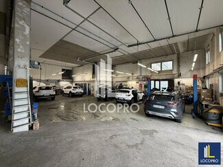 Plus de détails pour Local d'activités à louer