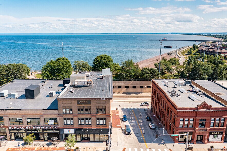 202 E Superior St, Duluth, MN à vendre - Photo de l’immeuble – Image 2 sur 50