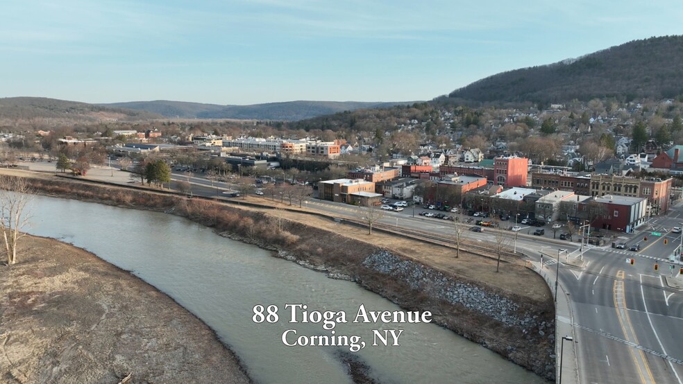 88 E Tioga Ave, Corning, NY à vendre - Vidéo sur l’annonce professionnelle – Image 2 sur 44