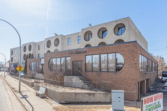 Plus de détails pour 12046 Fort Rd NW, Edmonton, AB - Local commercial à louer