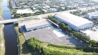 Plus de détails pour 3450 Dr Martin Luther King Jr Blvd, West Palm Beach, FL - Industriel/Logistique à louer