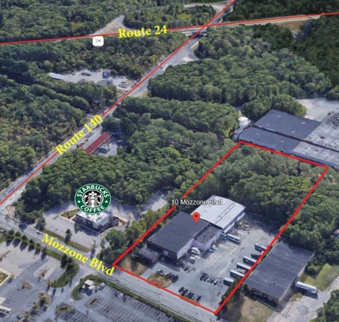 10 Mozzone Blvd, Taunton, MA à louer Photo principale– Image 1 sur 7