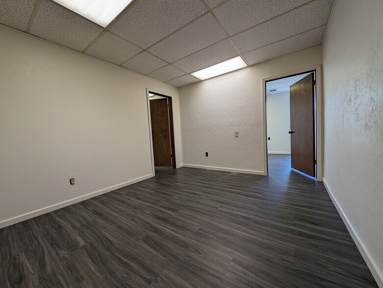 1006 NW 47th St, Lawton, OK à vendre - Photo intérieure – Image 2 sur 14
