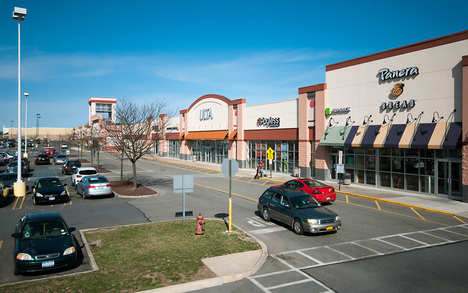 444-470 Route 211 E, Middletown, NY à louer - Photo de l’immeuble – Image 3 sur 14