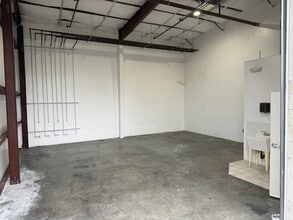 1825 Ferdinand Ct, Santa Rosa, CA à louer Photo intérieure– Image 2 sur 3