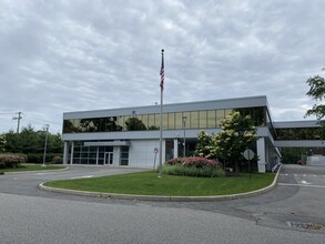 8 King Rd, Rockleigh, NJ à louer Photo de l’immeuble– Image 1 sur 16