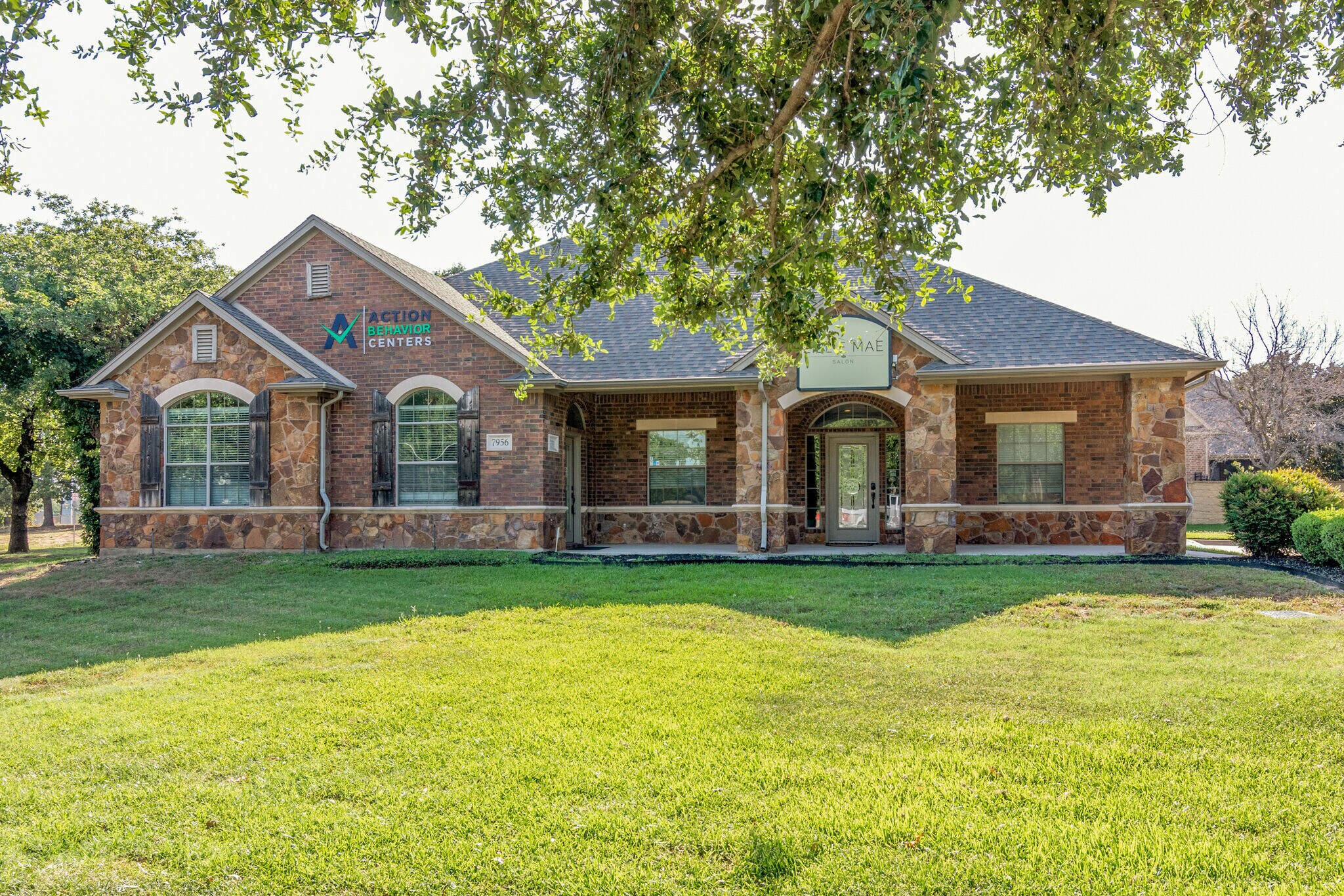 7956 Davis Blvd, North Richland Hills, TX à louer Photo de l’immeuble– Image 1 sur 8