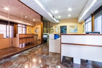 Local commercial dans Sabadell, Barcelona à louer Photo intérieure– Image 2 sur 21