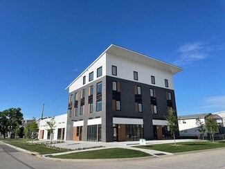 Plus de détails pour 335 N 23rd St, Lincoln, NE - Local commercial à louer