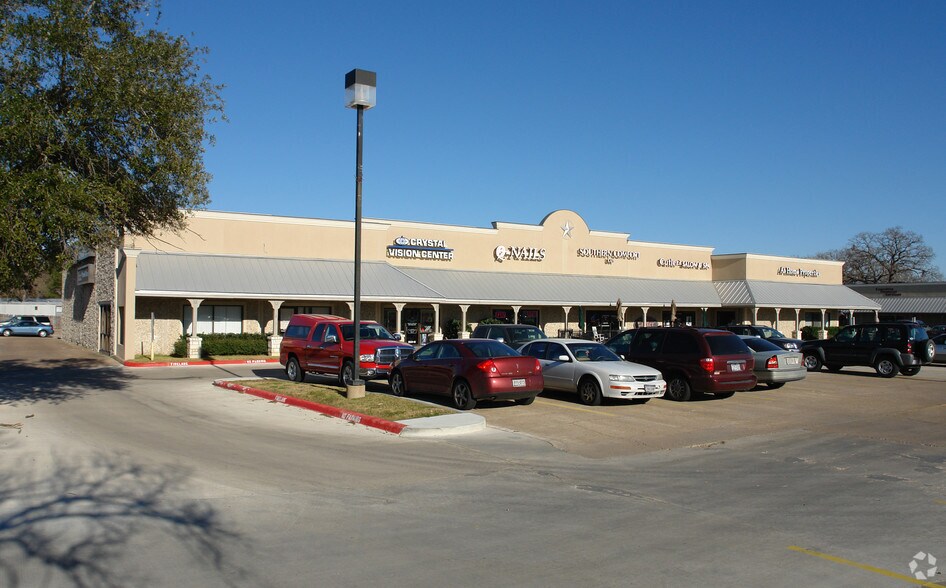 2551-2553 S Texas Ave, College Station, TX à louer - Photo de l’immeuble – Image 2 sur 2