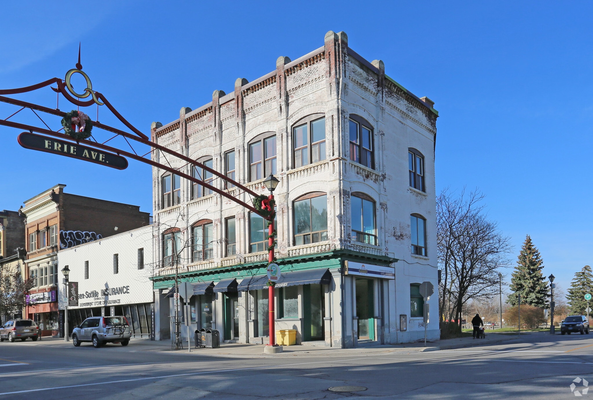 CALIBREX Portfolio portefeuille de 6 biens à vendre sur LoopNet.fr Photo principale– Image 1 sur 6