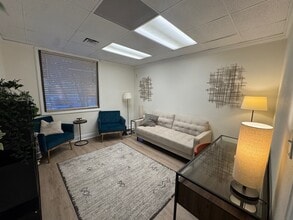 2005 Pan Am Cir, Tampa, FL à louer Photo intérieure– Image 1 sur 2